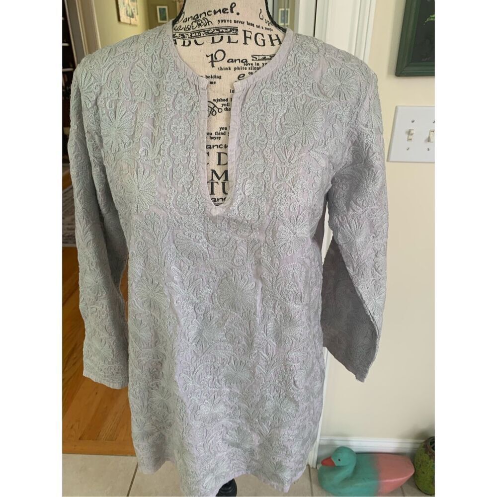 Sevya Hand Embroidered White/ Grey/Green Tunic